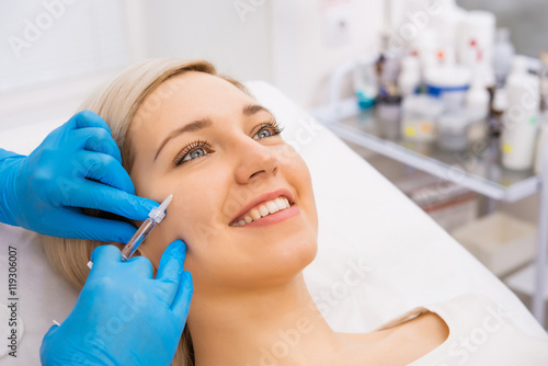 beauty facial injections