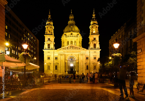 St. Stephen's Basilica in Budapest at night