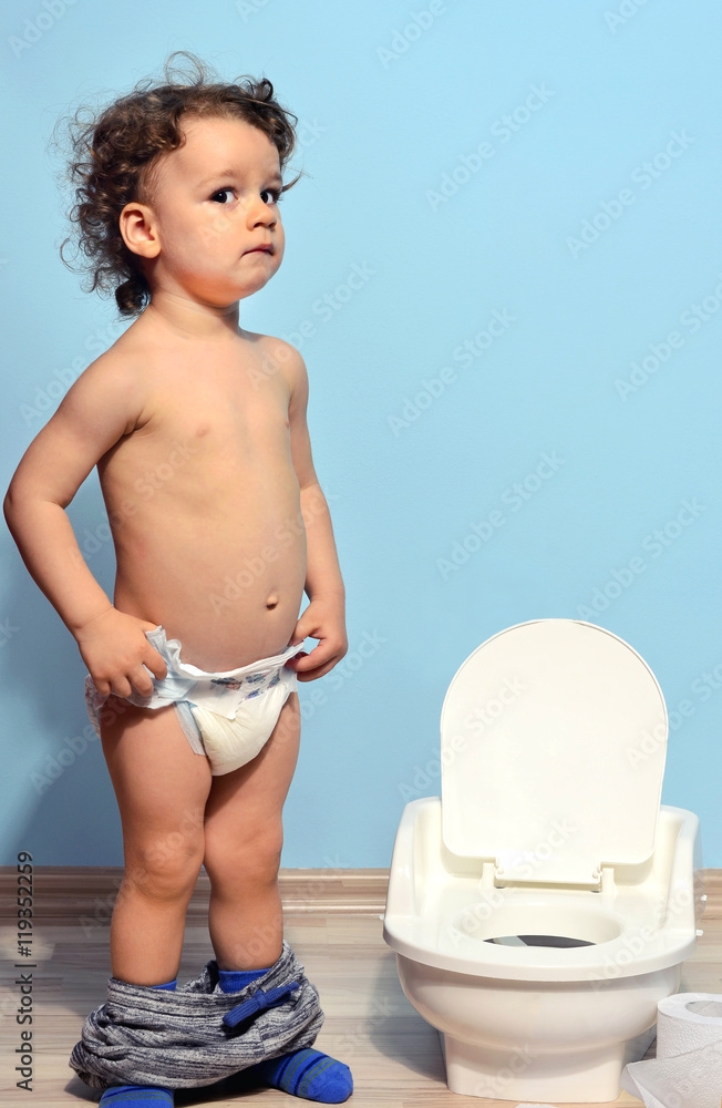 kizs peeing Getty Images