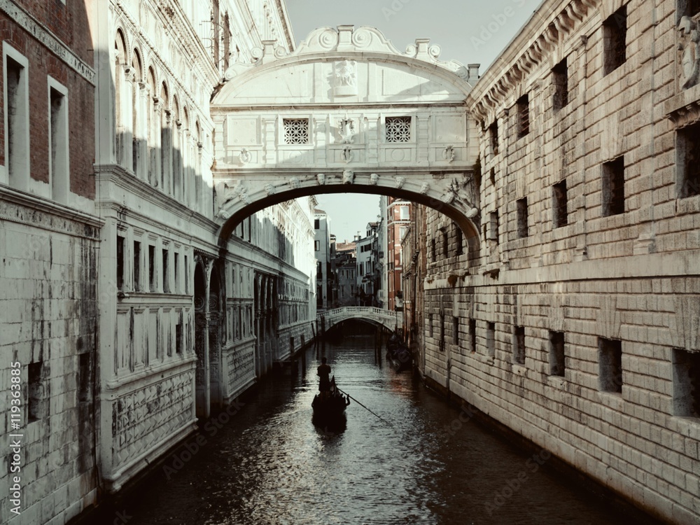 Venezia ponte dei sospiri.