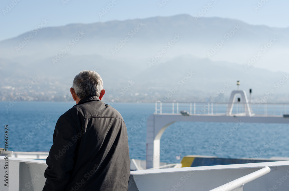 Fototapeta premium To the fog