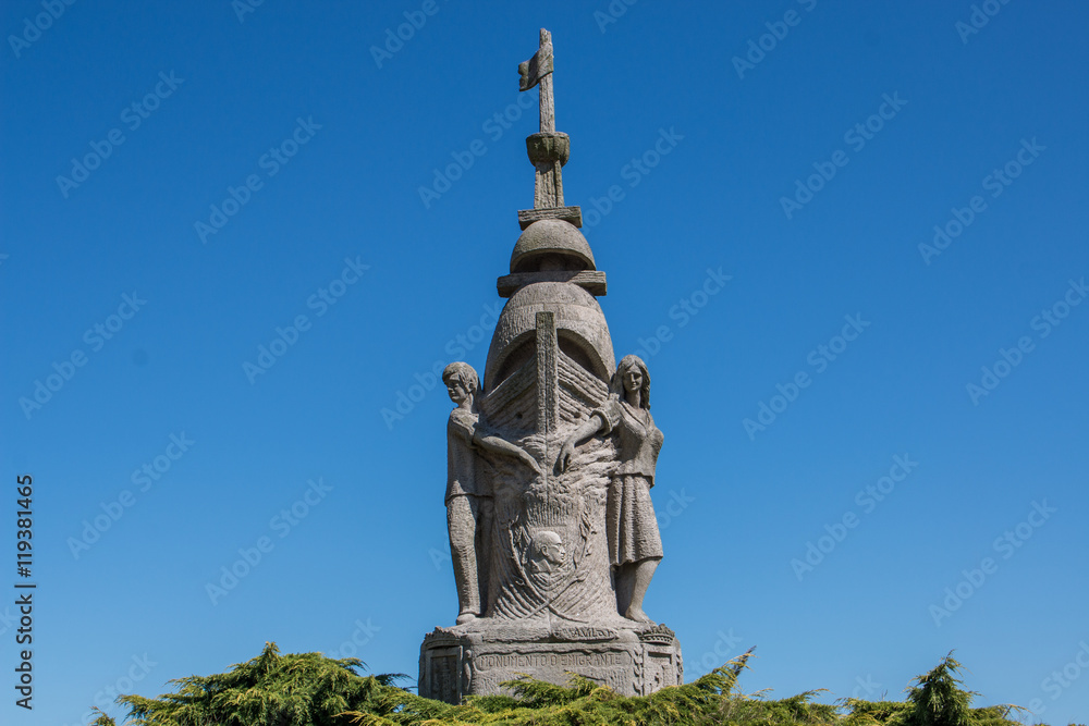 Monumento o Emigrante de La Coruña Galicien Spanien