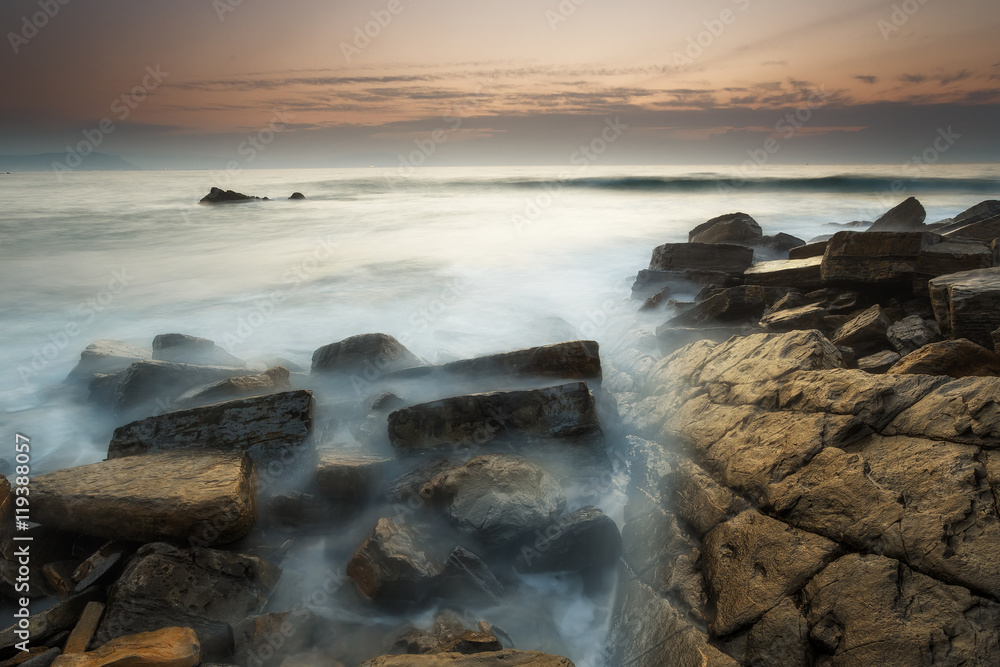Fototapeta premium Sunset at Barrika beach