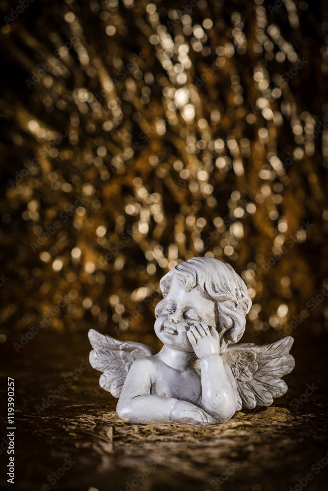 Engel Figur Aus Harz - Betender Schutzengel Mit Herz Für Zuhause