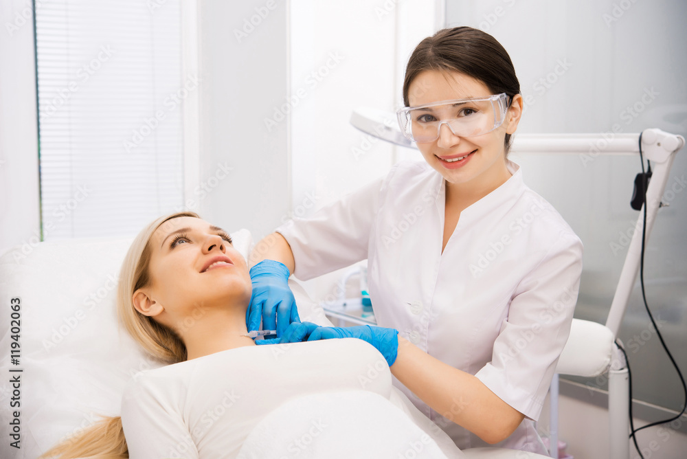 Fototapeta premium beauty facial injections