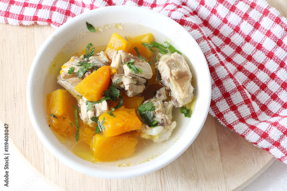 Chicken soup with pumpkin Chicken soup with pumpkin