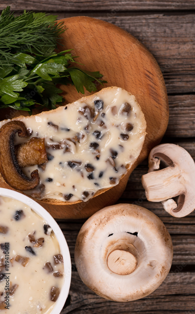 Processed mushrooms cheese Processed mushrooms cheese