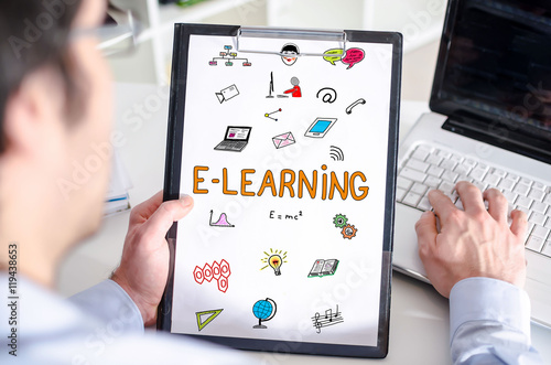 E-learning concept on a clipboard