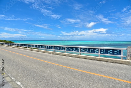 海辺の道
