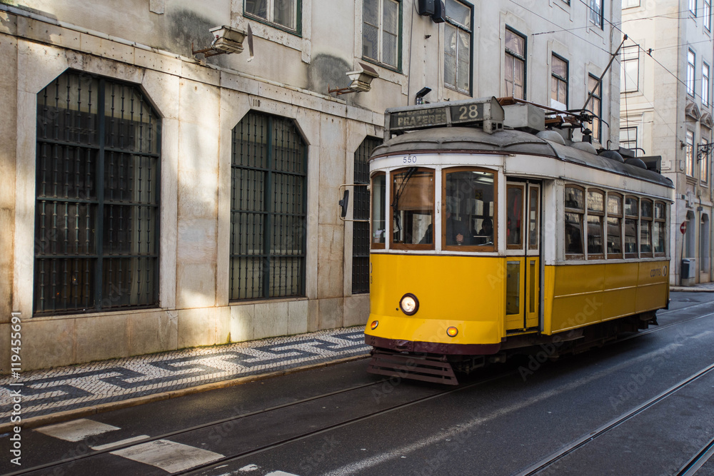 Yellow tram, Lisbon, Portugal - obrazy, fototapety, plakaty 