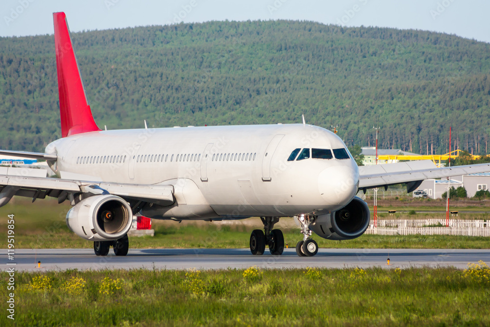 The plane turn around on the runway The plane turn around on the runway