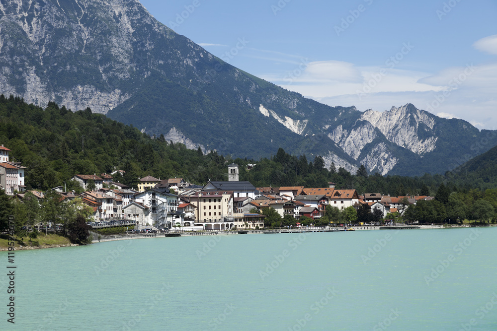 Il lungo lago di Barcis, Friuli