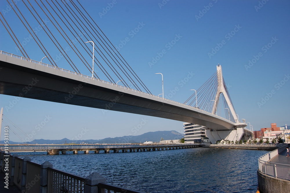 Fototapeta premium 青森ベイブリッヂ