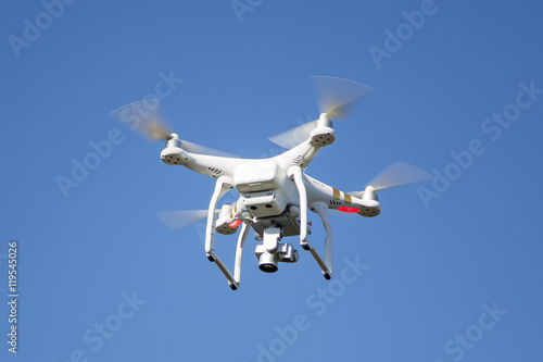 Fototapeta Naklejka Na Ścianę i Meble -  White drone