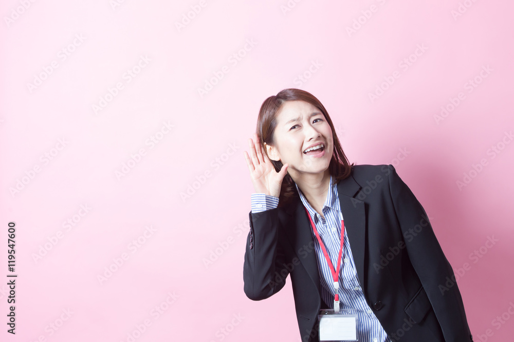 女性ビジネスポートレート・ピンクバック 女性ビジネスポートレート・ピンクバック