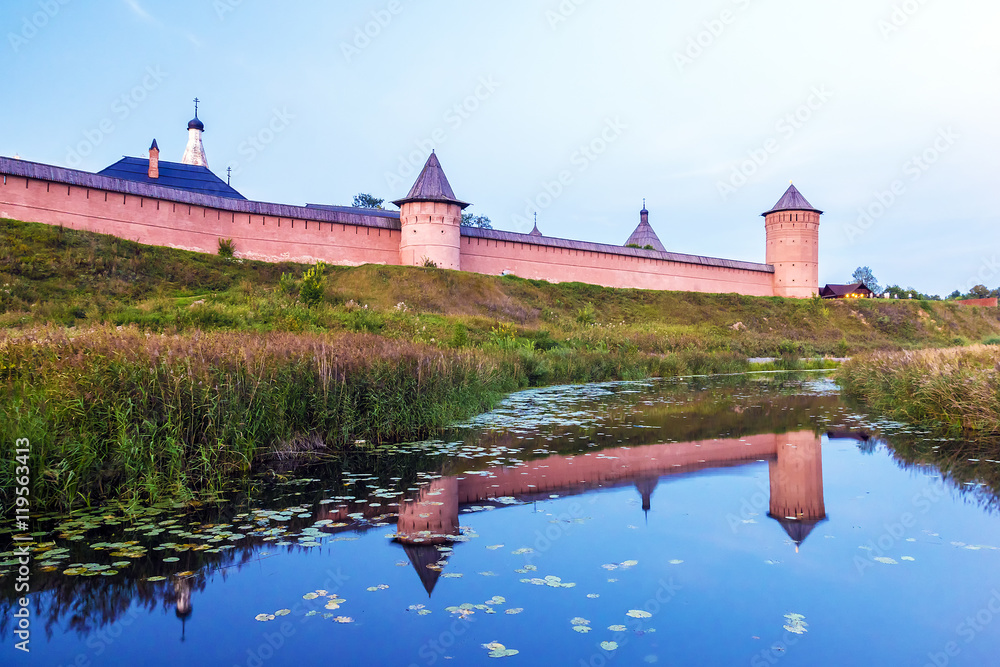 Fototapeta premium Monastery of Saint Euthymius in Suzdal. gold ring of Russia