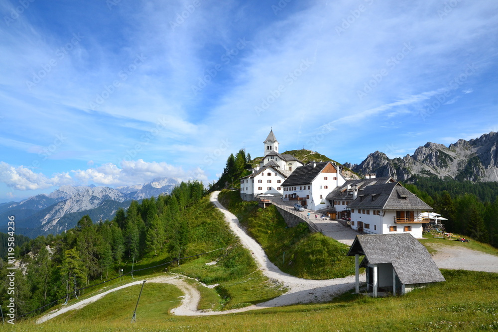 Santuario del Monte Lussari (Luschariberg)