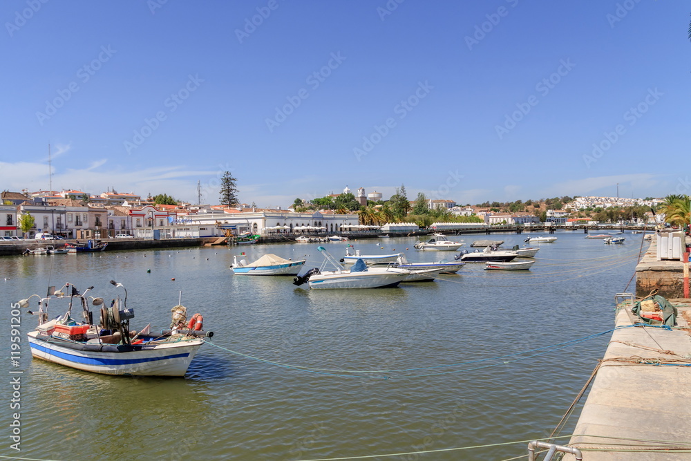 Fototapeta premium Vista Panorâmica de Tavira no Algarve