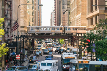 Fotobehang Chicago Verkeersdrukte in downtown Chicago  © f11photo