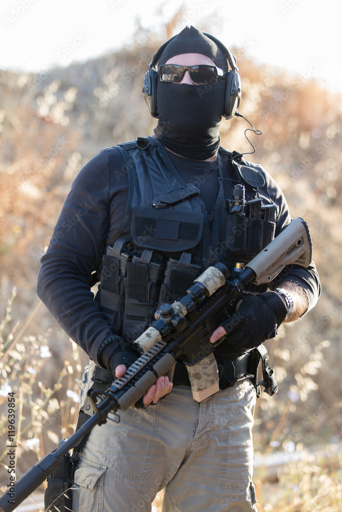 mercenary with weapon mercenary with weapon