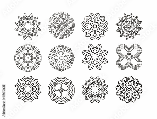 Mandala round ornament. Vintage decorative elements