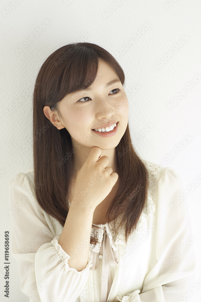 笑顔の女性 笑顔の女性