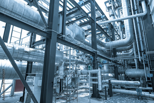 Piping and equipment in combine cycle power plant with metal tone