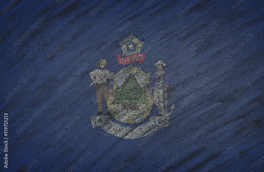 Naklejka premium Maine flag painted with colored chalk on a blackboard.