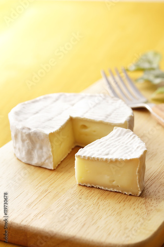 カマンベールチーズ Camembert cheese