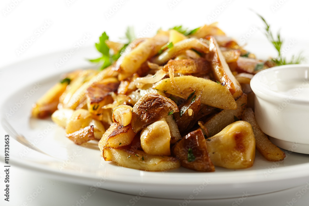 Pan Fried Potatoes with Mushrooms and Onions Pan Fried Potatoes with Mushrooms and Onions