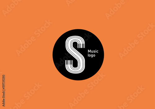 Creative logo on the theme music, the connection of typography and piano keys