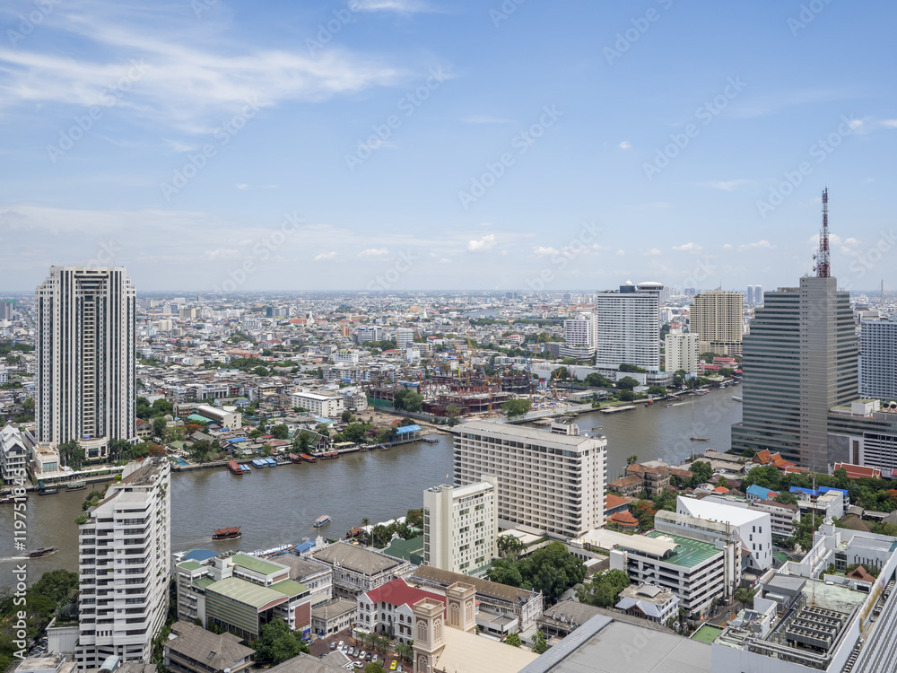 Fototapeta premium Pejzaż miejski po południu 4