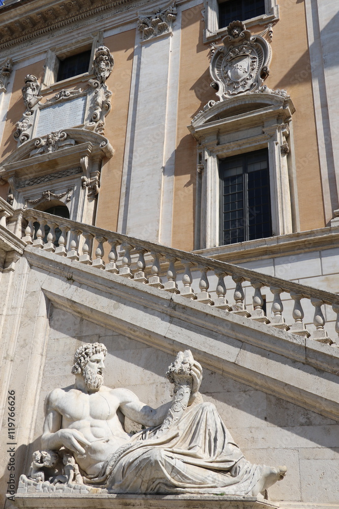 Obraz premium Détail des Musées du Capitole à Rome