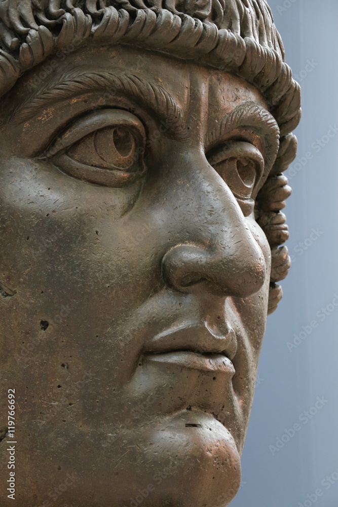 Fototapeta premium Statue de Jupiter exposée dans les Musées du Capitole à Rome