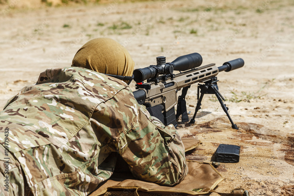 Fototapeta premium sniper in the desert