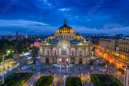 Obraz na płótnie Palacio de Bellas Artes w salonie
