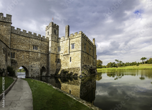 Castillo de Leeds, Maidstone, Kent, England photo