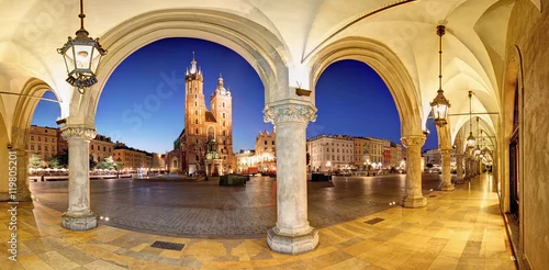 Fototapeta Kraków, Krakowski Rynek nocą, katedra, Polska