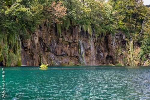 Waterfalls and lakes in Plitvička jezera national park, Croatia