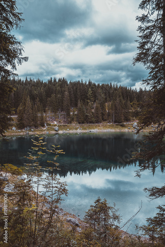 Fototapeta Naklejka Na Ścianę i Meble -  lake in the Alps