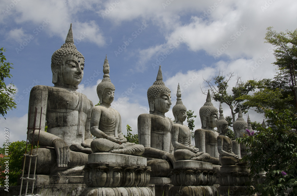 Fototapeta premium buddha religion background statue art Asian texture red grunge Thai image abstract