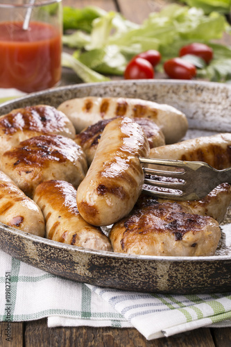 Grilled chicken sausages and burgers.