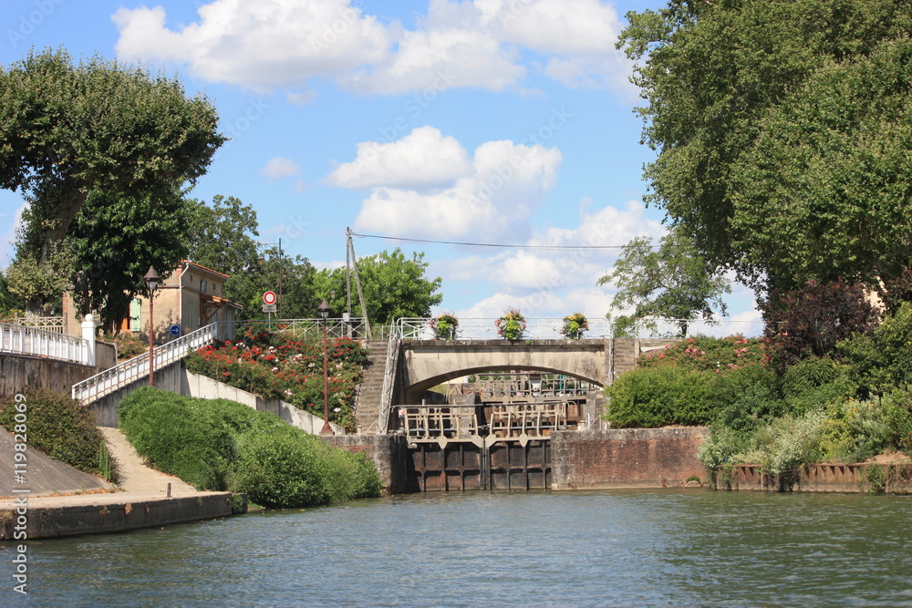 Promenade fluviale à Moissac