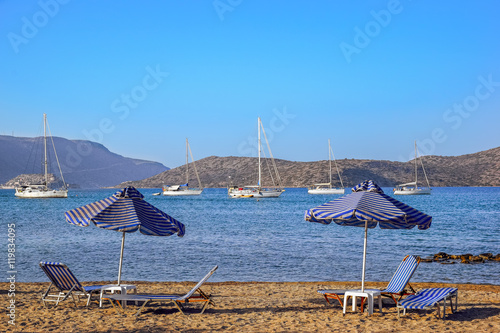Beach scene on Crete © Igor Groshev