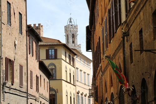 Fototapeta Naklejka Na Ścianę i Meble -  Living in Siena, Tuscany Italy