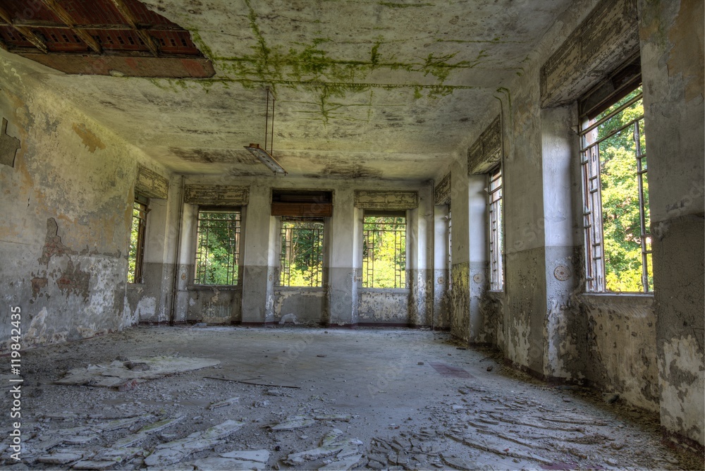 Alte und verlassene psychiatrische Klinik Alte und verlassene psychiatrische Klinik
