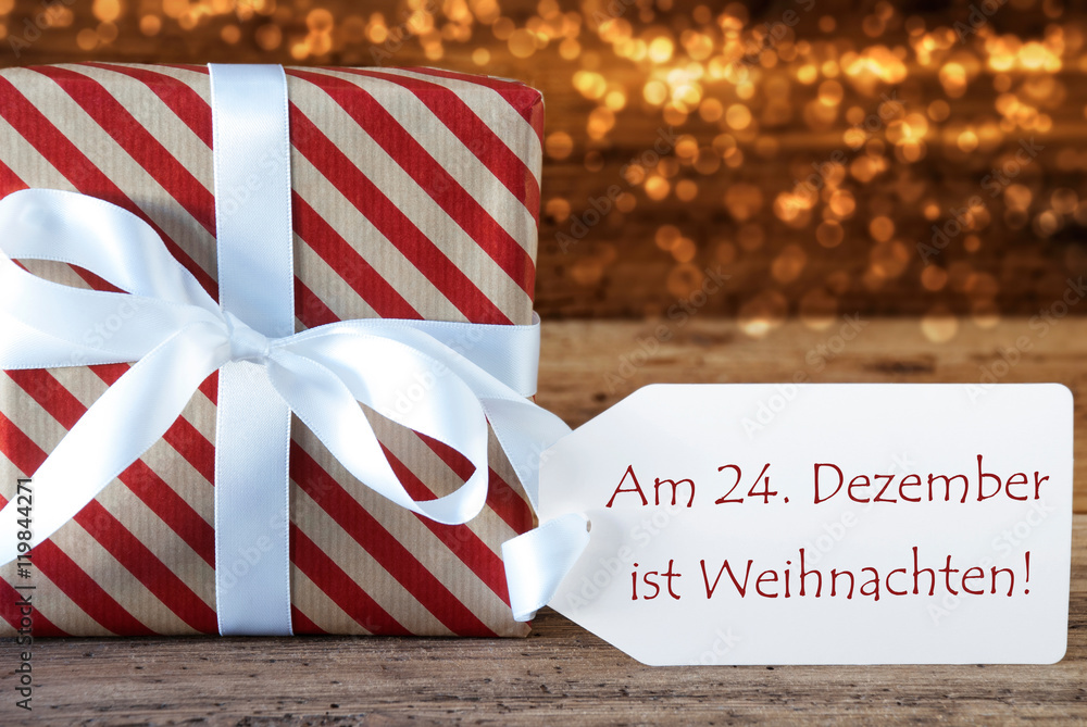 Fototapeta premium Atmospheric Gift With Label, Weihnachten Means Christmas