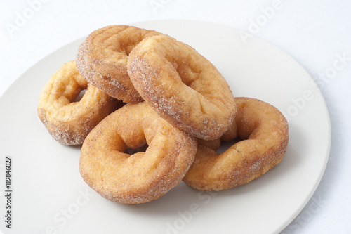 plate of ring doughnuts