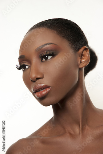 Makeup headshot of beautifull african american woman