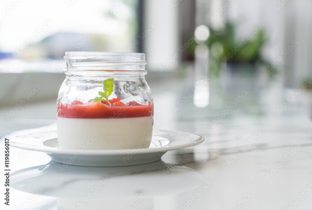 panna cotta with strawberry sauce panna cotta with strawberry sauce